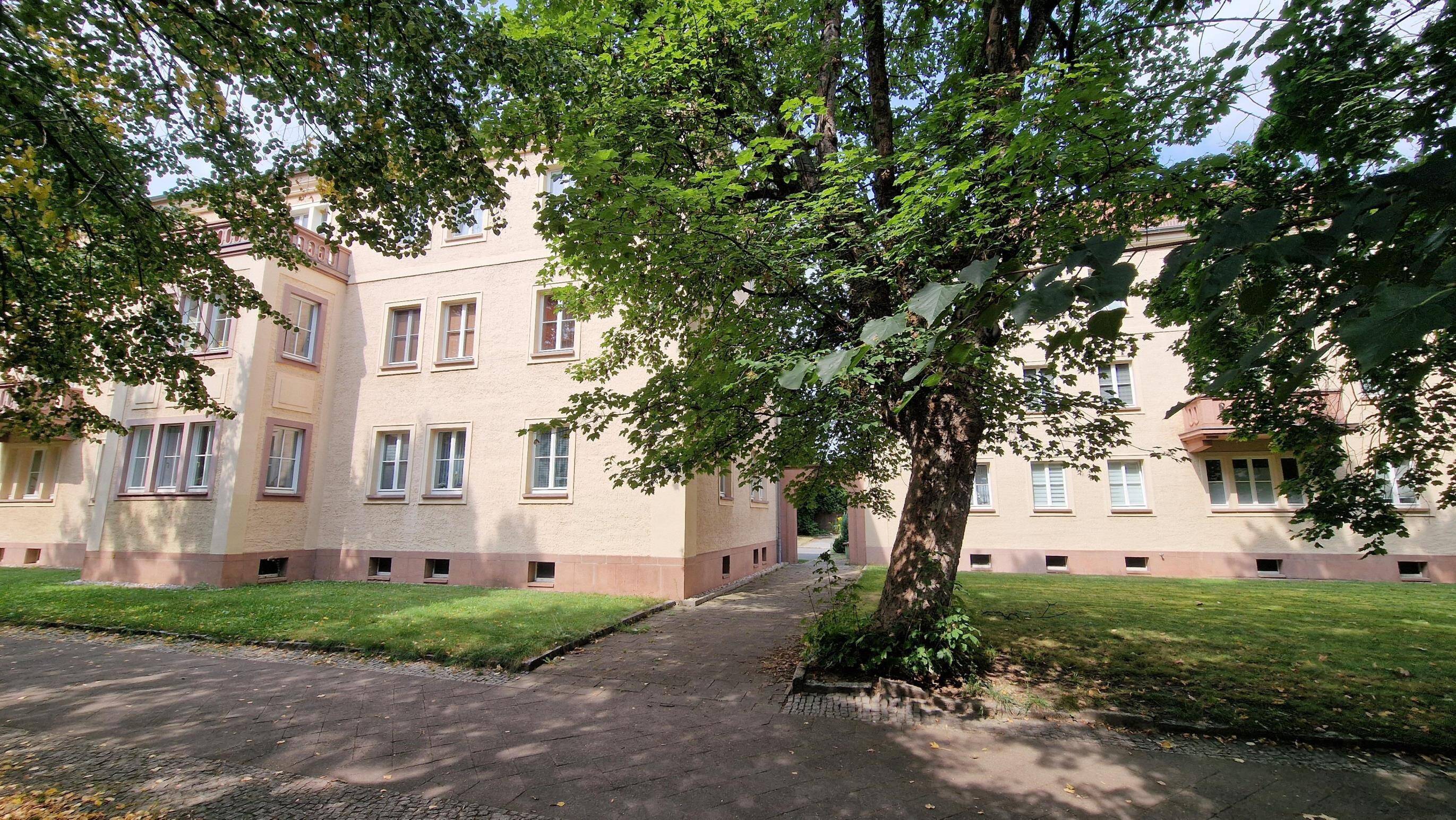 Property thumbnail 4