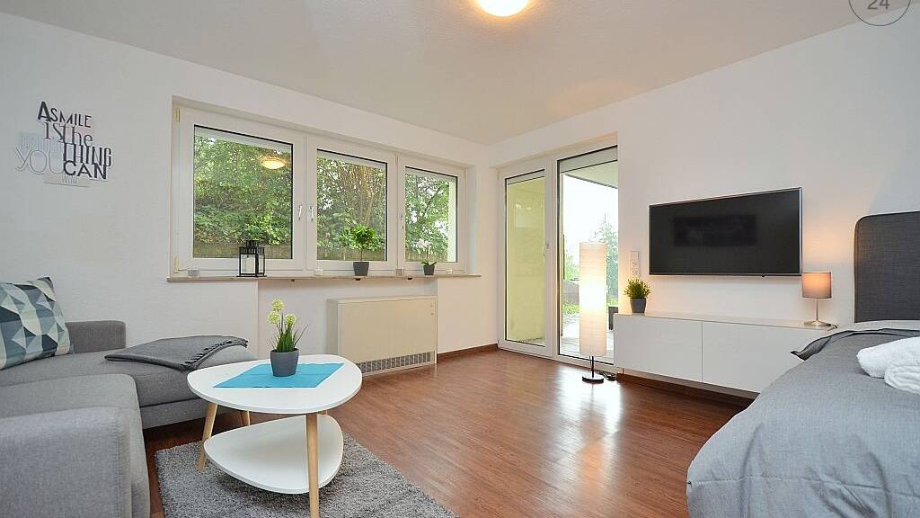 Studio zur Miete auf Zeit 1.090 € 1 Zimmer 40 m² frei ab 01.06.2026 Zuffenhausen Stuttgart 70439