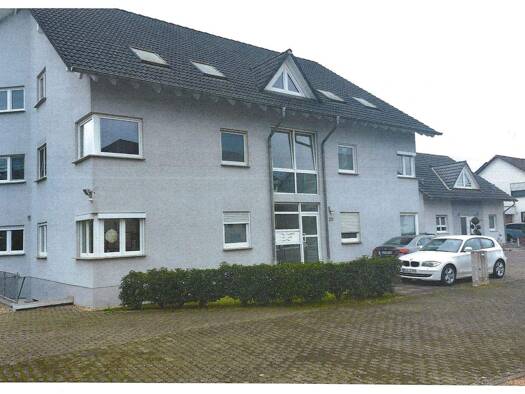 Wohnung zum Kauf provisionsfrei 235.000 € 3,5 Zimmer 79 m² 2. Geschoss frei ab sofort Am Langenberg 20 Roden Saarlouis 66740