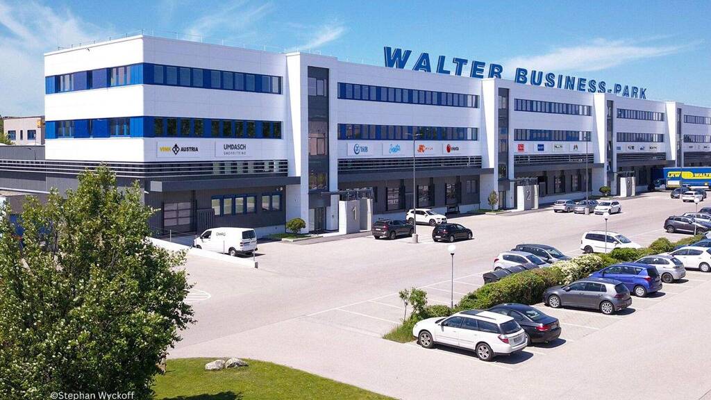 Bürofläche zur Miete 15,40 € 911 m² Bürofläche Wiener Neudorf 2355