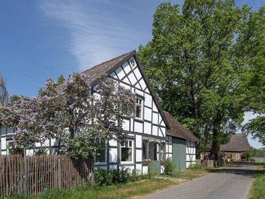 Einfamilienhaus zum Kauf 498.000 € 7 Zimmer 125 m² 631 m² Grundstück Klautze Trebel 29494