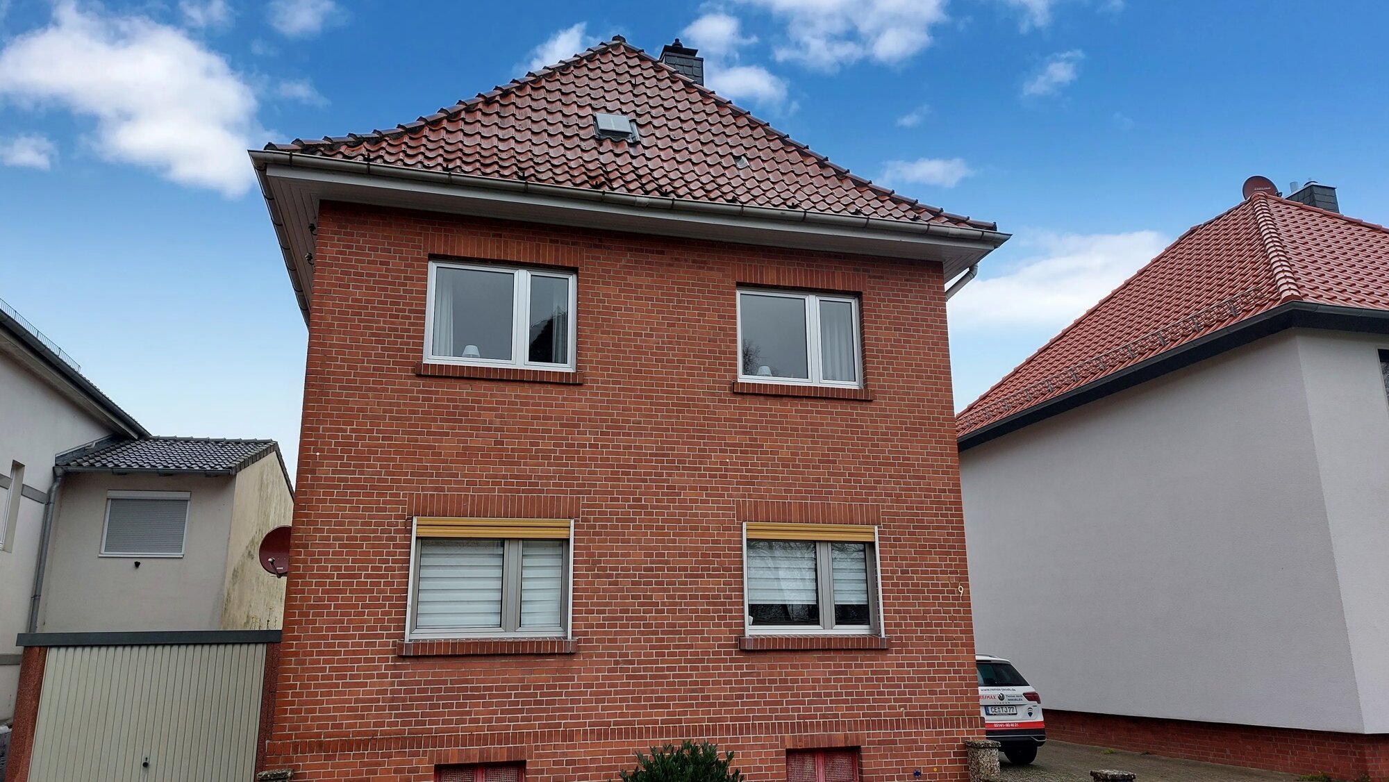 Mehrfamilienhaus zum Kauf 295.000 € 5 Zimmer 130 m²<br/>Wohnfläche 747 m²<br/>Grundstück Hehlentor Celle 29223