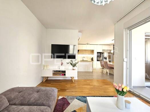 Wohnung zum Kauf 510.000 € 4 Zimmer 77 m² 1. Geschoss Podstrana 21311
