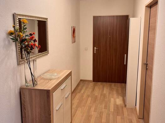 Wohnung zur Miete 950 € 2 Zimmer 69 m² Geschoss 2/4 frei ab 01.04.2026 Gottmadingen 78244