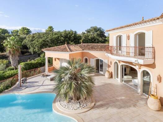 Einfamilienhaus zum Kauf 2.630.000 € 9 Zimmer 2.226 m² Grundstück Saint-Raphaël 83530