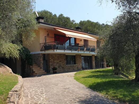 Villa zum Kauf 1.600.000 € 8 Zimmer 300 m² 3.000 m² Grundstück Gardasee