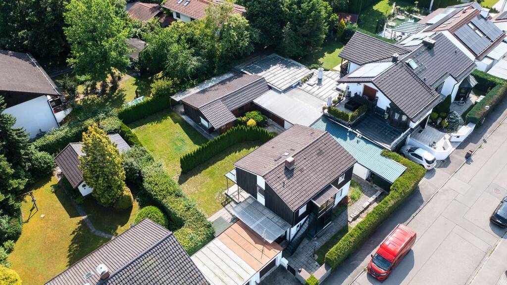 Haus zum Kauf 1.650.000 € 8 Zimmer 146 m² 760 m² Grundstück Oberhaching 82041