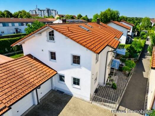 Doppelhaushälfte zum Kauf 649.000 € 7 Zimmer 133 m² 397 m² Grundstück Burghausen Burghausen 84489