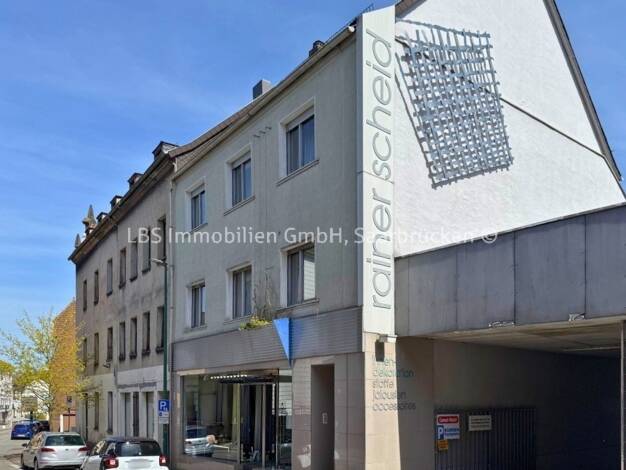 Mehrfamilienhaus zum Kauf 349.000 € 12 Zimmer 410 m² 286 m² Grundstück Innenstadt Neunkirchen 66538