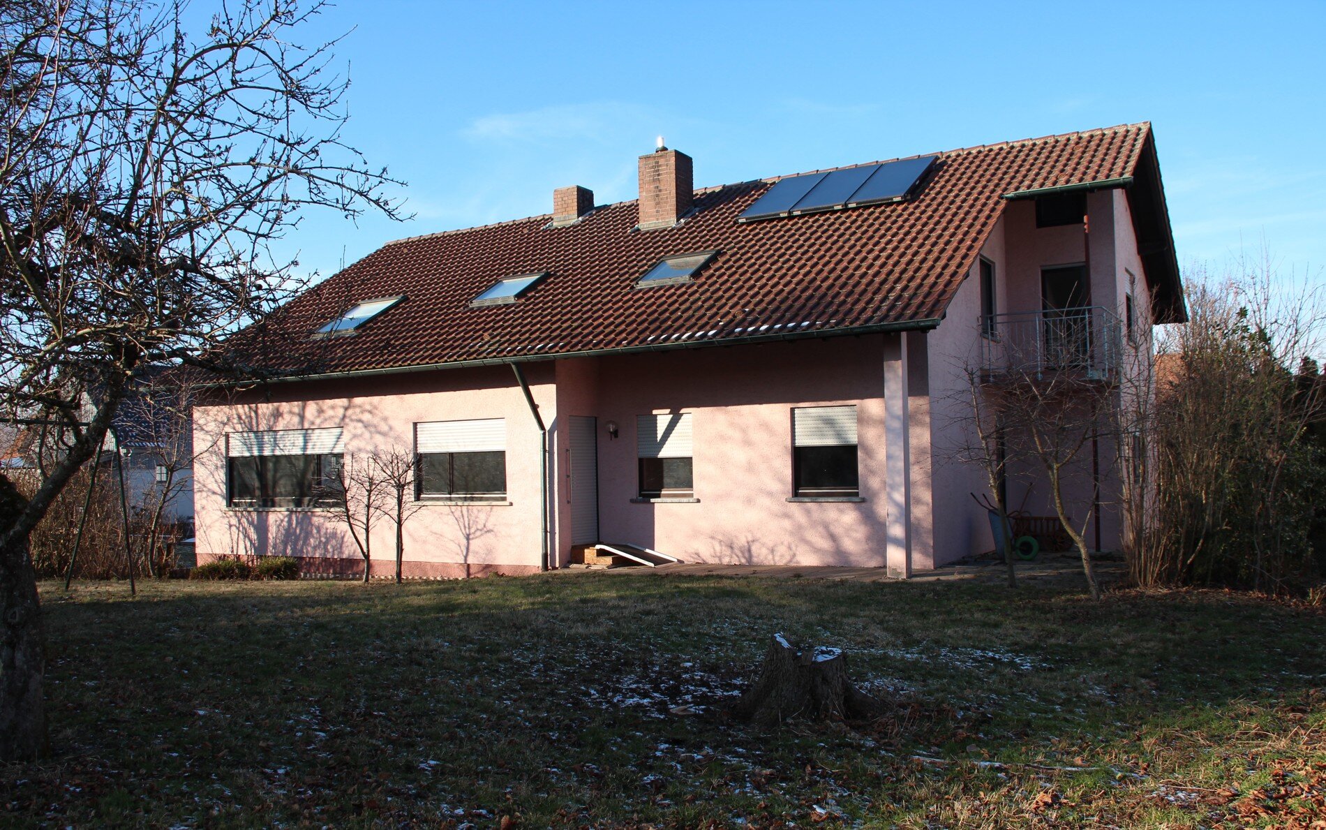 Mehrfamilienhaus zum Kauf 415.000 € 8 Zimmer 250 m²<br/>Wohnfläche 836 m²<br/>Grundstück Hohenwart - Stadtviertel 123 Pforzheim 75181