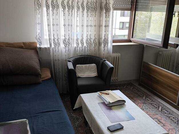 Studio zum Kauf 100.000 € 1 Zimmer 19 m² 2. Geschoss Ost Stuttgart 70190