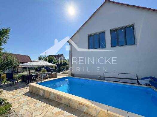 Einfamilienhaus zum Kauf 6 Zimmer 260 m² 875 m² Grundstück Wannewitz Schönwölkau 04509