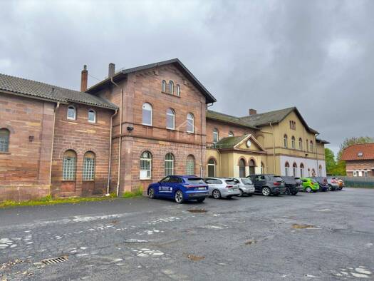 Mehrfamilienhaus zum Kauf 11 Zimmer 330 m² 2.107 m² Grundstück Sterbfritz Sinntal 36391