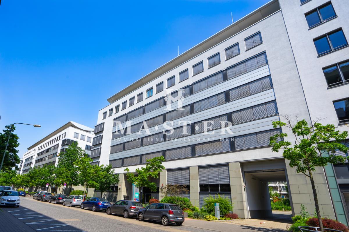 Bürofläche zur Miete 17 € 350 m²<br/>Bürofläche ab 350 m²<br/>Teilbarkeit Bockenheim Frankfurt 60486