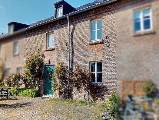 Reihenmittelhaus zum Kauf 469.000 € 6 Zimmer 105 m² 773 m² Grundstück Liblar Erftstadt 50374