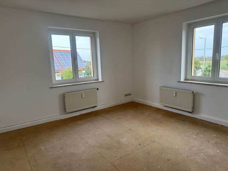 Wohnung zur Miete 265 € 2 Zimmer 52,6 m²<br/>Wohnfläche 2.<br/>Geschoss Nossener Str. 28 Hainichen Hainichen 09661