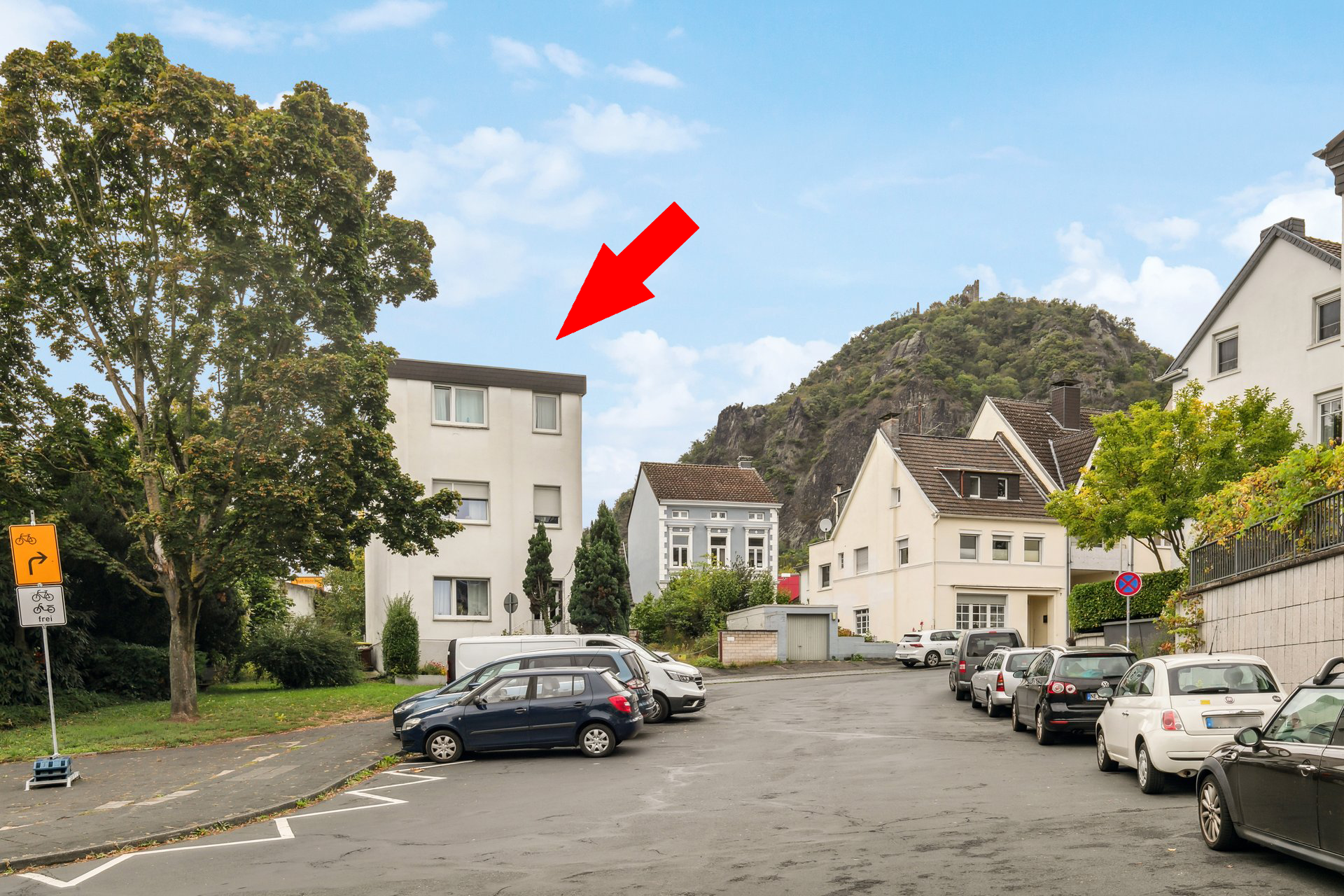 Haus zum Kauf 445.000 € 10 Zimmer 206 m²<br/>Wohnfläche 467 m²<br/>Grundstück Rhöndorf Bad Honnef 53604