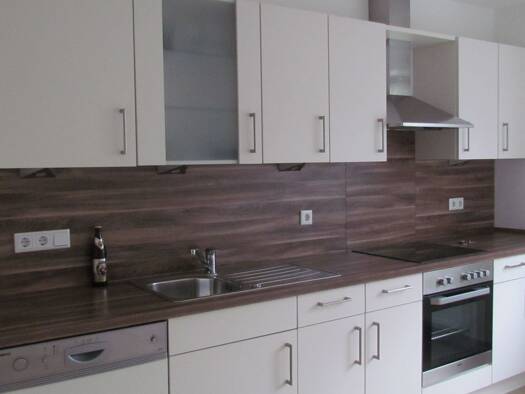 WG-Zimmer zur Miete 1.200 € 3 Zimmer 84 m² Geschoss 1/2 frei ab sofort Ingolstadt 85049