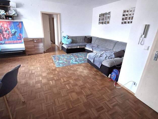 Wohnung zur Miete 685 € 3 Zimmer 86 m² 2. Geschoss frei ab 01.12.2025 Roth 91154