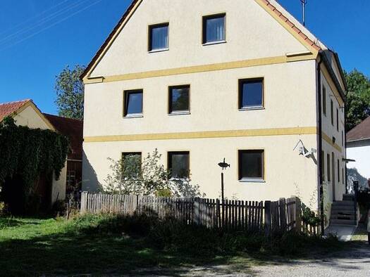 Einfamilienhaus zur Miete 1.400 € 7 Zimmer 160 m² frei ab 01.10.2026 Hiltenfingen 86856