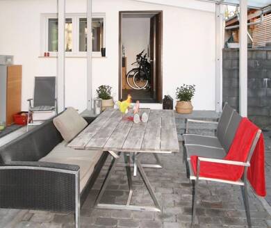 Mehrfamilienhaus zum Kauf 1.183.000 € 15 Zimmer 604 m² 1.520 m² Grundstück frei ab 01.09.2025 Bechtheim Hünstetten 65510