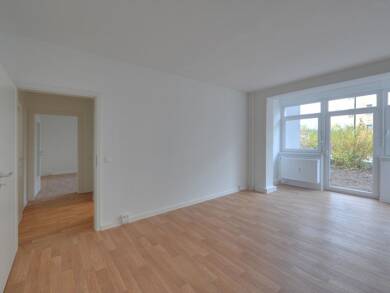 Wohnung zur Miete 558 € 2 Zimmer 62,6 m² 1. Geschoss frei ab 01.08.2025 Moritzzwinger 11 Altstadt Halle 06108