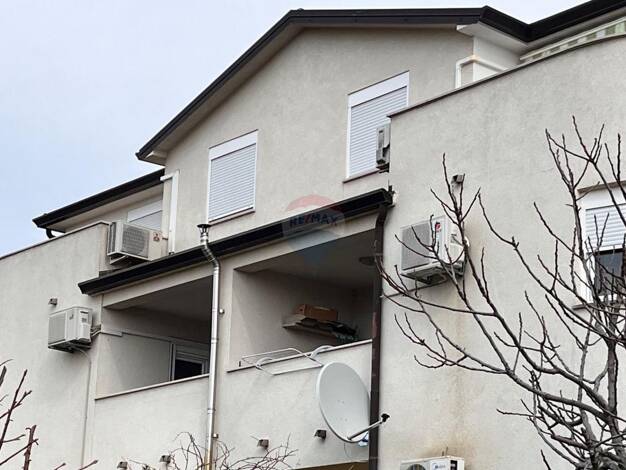 Wohnung zum Kauf 320.500 € 3 Zimmer 77 m² 2. Geschoss Novigrad 52466