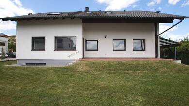 Wohnung zur Miete 950 € 4 Zimmer 110 m² frei ab 01.08.2025 Salching Salching 94330