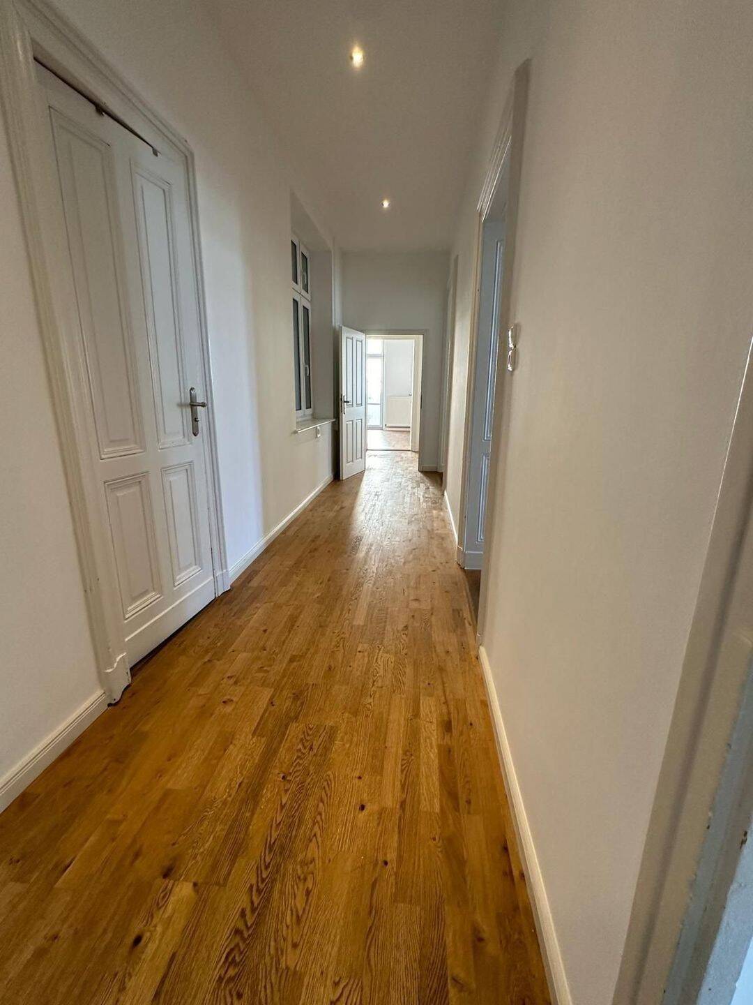 Property thumbnail 9