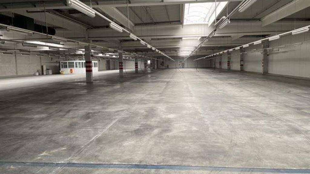 Logistikzentrum zur Miete 3,85 € 8.000 m² Lagerfläche teilbar ab 1.000 m² Michelau Michelau , Oberfr 96247