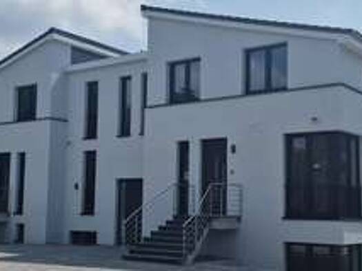 Reihenhaus zur Miete 2.550 € 6 Zimmer 155 m² 220 m² Grundstück frei ab sofort Jenfeld Hamburg 22045