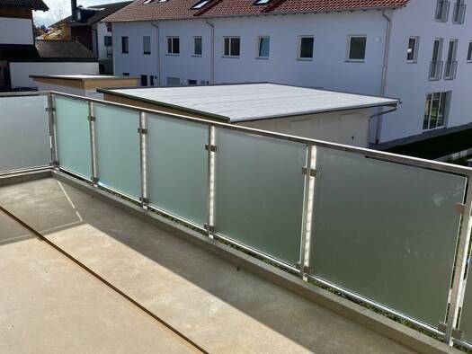Wohnung zum Kauf - Erstbezug provisionsfrei 666.000 € 4 Zimmer 111,5 m² 1. Geschoss frei ab sofort Ellmosener Straße 15 Bad Aibling Bad Aibling 83043