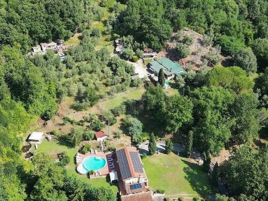 Haus zum Kauf 1.500.000 € 350 m² Pescaglia 55064
