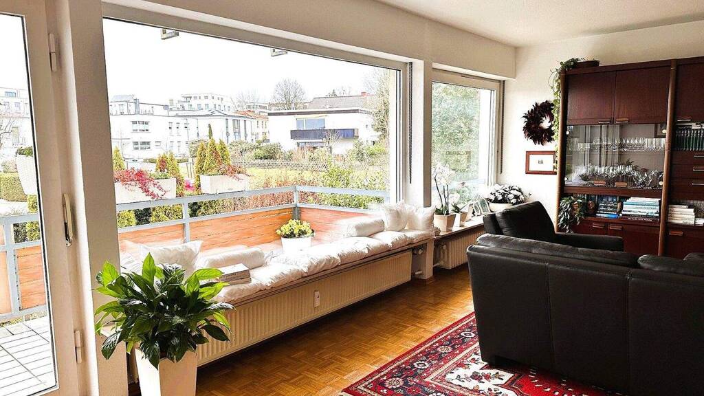 Wohnung zum Kauf 185.000 € 3 Zimmer 92 m² 1. Geschoss Alt-Saarbrücken Saarbrücken / Alt-Saarbrücken 66119