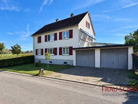 Mehrfamilienhaus zum Kauf 549.000 € 5 Zimmer 150 m² 910 m² Grundstück Bietingen Gottmadingen 78244