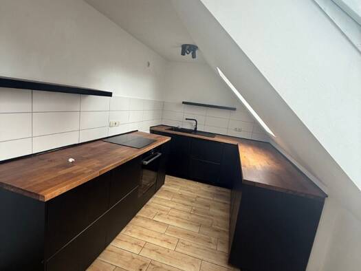 Wohnung zur Miete 590 € 3 Zimmer 85 m² frei ab 01.10.2026 Eisenberg Eisenberg 07607