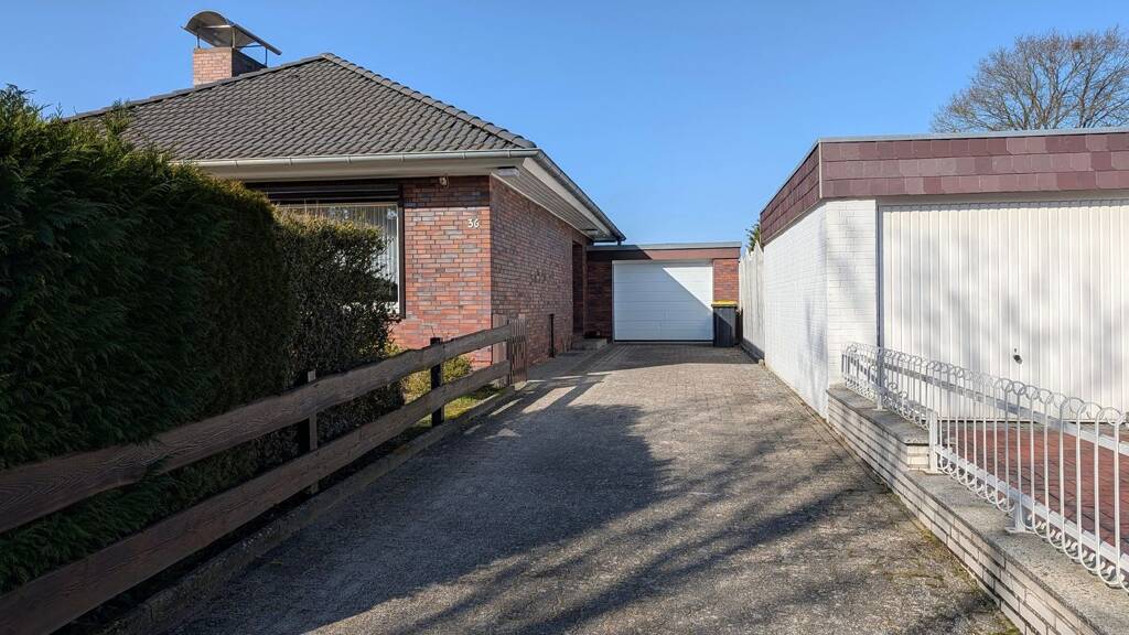 Bungalow zum Kauf 347.000 € 3 Zimmer 100 m² 679 m² Grundstück frei ab sofort Schwarzenbek 21493