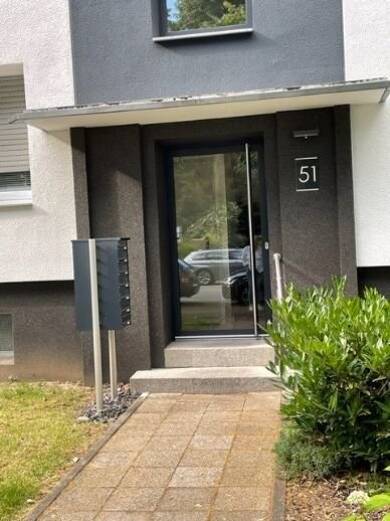 Wohnung zur Miete 650 € 2 Zimmer 65 m² EG Weserstr.51 Bergerhausen Essen 45136