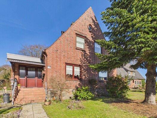 Einfamilienhaus zum Kauf provisionsfrei 195.000 € 5 Zimmer 106 m² 934 m² Grundstück Süderbrarup 24392