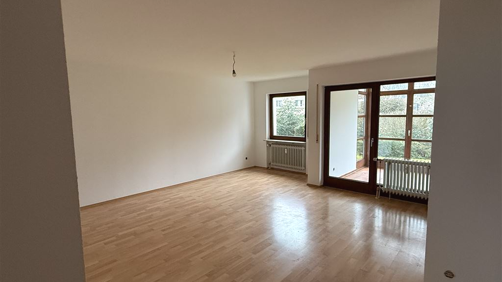 Wohnung zur Miete 700 € 2 Zimmer 58 m² frei ab 01.03.2026 Friedhofstraße 24 Weingarten , Württ 88250