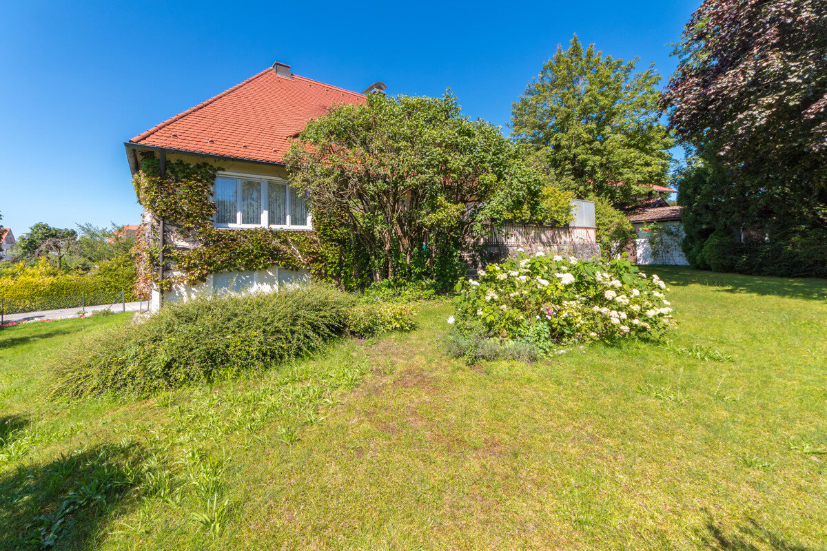 Haus zum Kauf 1.105.000 € 8 Zimmer 235 m²<br/>Wohnfläche 1.054 m²<br/>Grundstück Bad Tölz Bad Tölz 83646