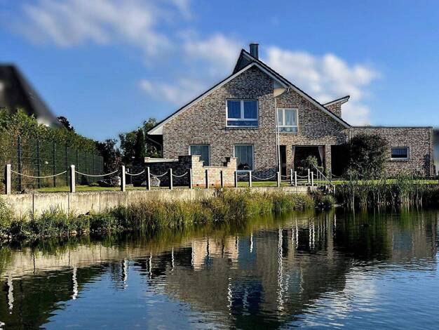 Einfamilienhaus zum Kauf provisionsfrei 699.000 € 7 Zimmer 235 m² 809 m² Grundstück Lünne Lünne OT Lünne 48480