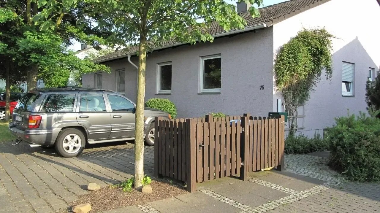 Wohnung zum Kauf provisionsfrei 162.000 € 4 Zimmer 109 m²<br/>Wohnfläche ab sofort<br/>Verfügbarkeit Mahrweg 75 Großen-Linden Linden 35440