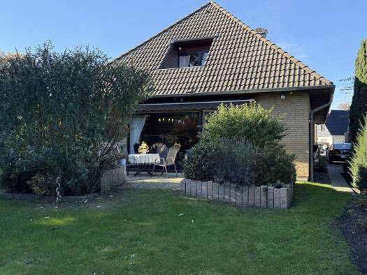 Einfamilienhaus zum Kauf provisionsfrei 329.000 € 5 Zimmer 170 m² 565 m² Grundstück Wildeshausen 27793