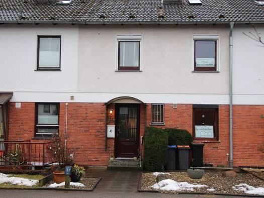 Reihenmittelhaus zum Kauf 325.000 € 4 Zimmer 84,1 m² 176 m² Grundstück Ottmuther Weg 47 Garstedt Norderstedt 22850