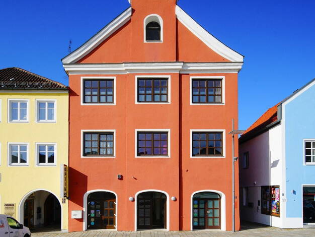 Gewerbeobjekt zum Kauf provisionsfrei als Kapitalanlage geeignet 889.000 € 697 m² 465 m² Grundstück Stadtplatz 11 Griesbach Bad Griesbach i.Rottal 94086
