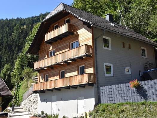 Mehrfamilienhaus zum Kauf 405.000 € 11 Zimmer 150 m² 319 m² Grundstück Ebene Reichenau 65 Reichenau 9565
