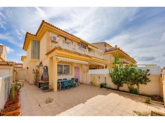 Reihenhaus zum Kauf 265.000 € 3 Zimmer 86 m² 132 m² Grundstück Mar Adriático 0 Pilar de la Horadada 03191
