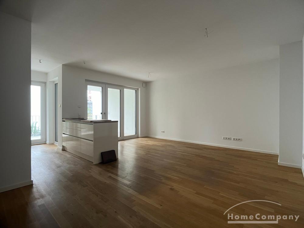 Wohnung zur Miete Wohnen auf Zeit 2.700 € 4 Zimmer 103 m²<br/>Wohnfläche 01.12.2024<br/>Verfügbarkeit Bergen-Enkheim Frankfurt am Main 60388