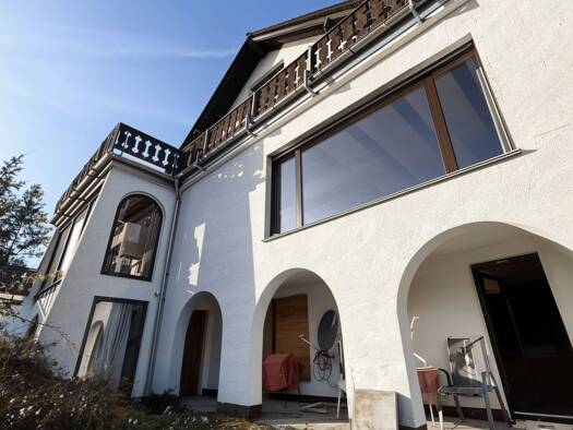 Einfamilienhaus zum Kauf 449.000 € 8 Zimmer 248 m² 821 m² Grundstück frei ab sofort Bad Schwalbach Bad Schwalbach 65307